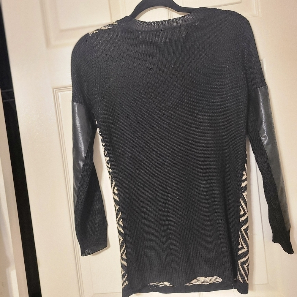 PARKER Women's Black Geometric Pattern Long Sleeve Knitted Sweater Size XSmall - Picture 7 of 15